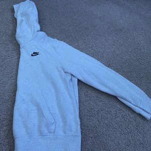 nike women’s sweatshirt